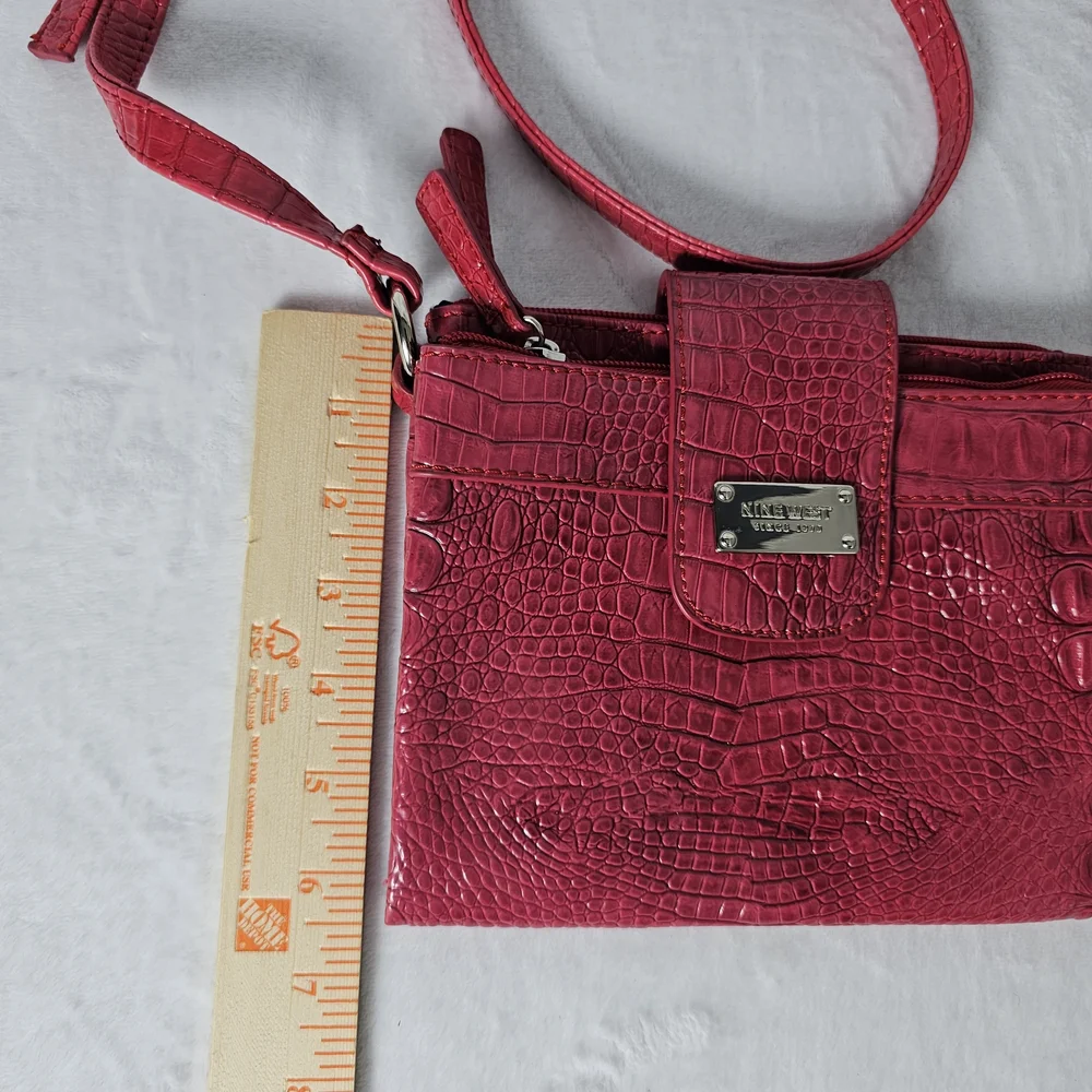 Nine West Red Mock Croc Faux Leather Crossbody Bag Purse Adjustable Strap